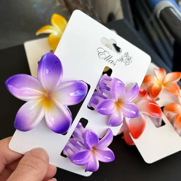 9 Pc Tropical Flower Hair Clips Set | 3 Colors Plumeria Floral Clips Bundle - Picture 2 of 4